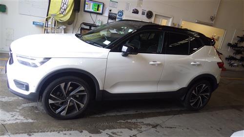 VOLVO XC40 STATIONWAGON 2017-CURRENT